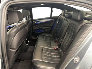 BMW M550 bild 33
