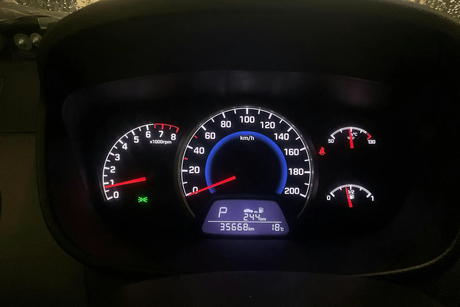 Vehicle image 9