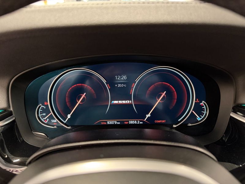 BMW M550 bild 12