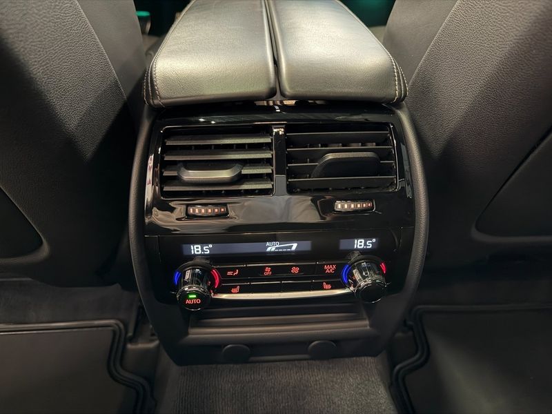 BMW M550 bild 18