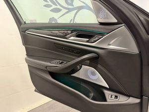 BMW M550 bild 17