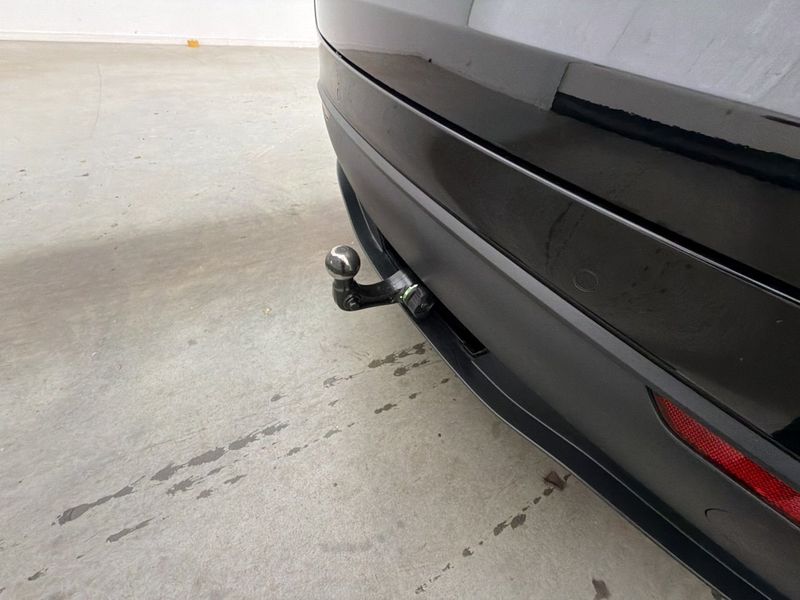 Tesla Model Y bild 9