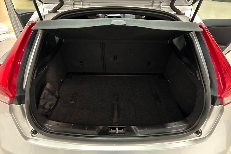 Volvo V40 bild 10