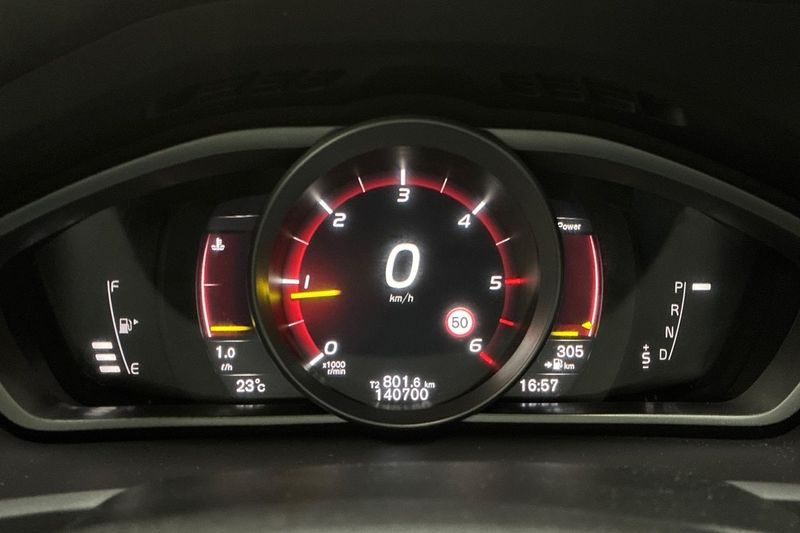 Volvo V40 bild 17