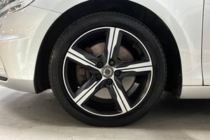 Volvo V40 bild 11