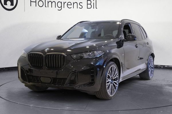 BMW X5 xDrive30d M Sportpaket Pro Drag Värmare DA Pro H K Pano - 2026