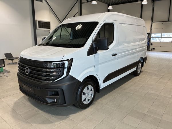 Nissan Interstar L2H2 150hk Automat N-Connecta Lagerbil - 2026