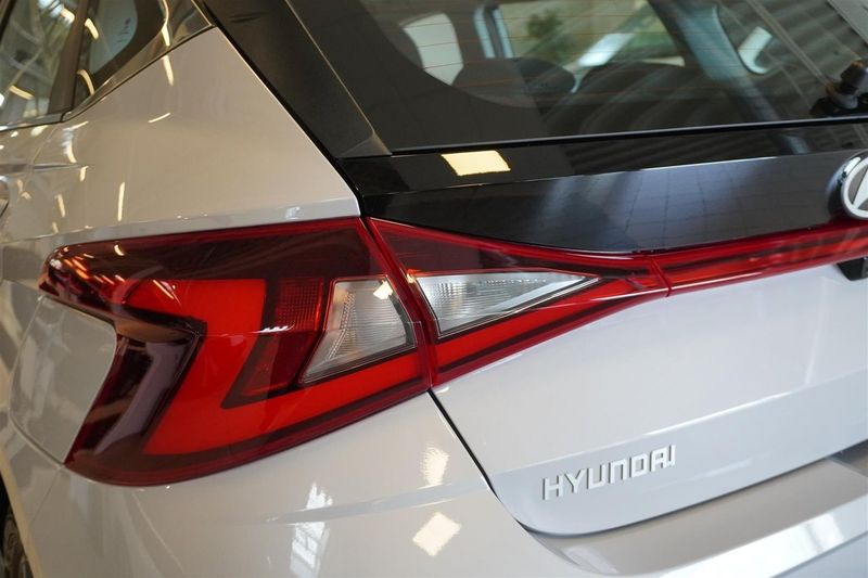 Hyundai i20 bild 8