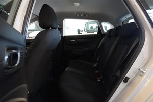 Hyundai i20 bild 15