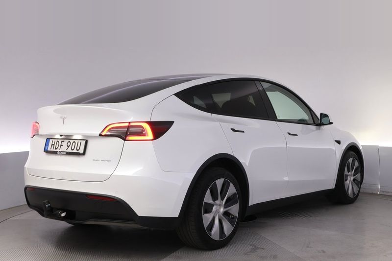 Tesla Model Y bild 5