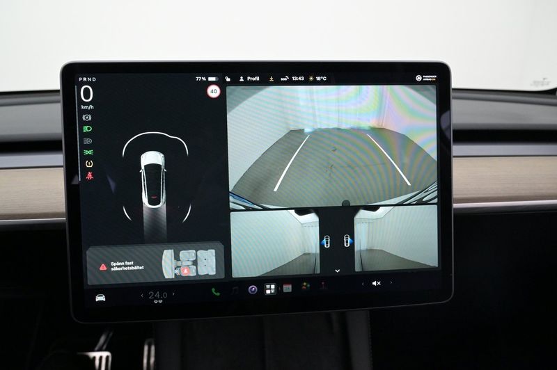 Tesla Model Y bild 15