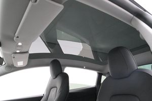 Tesla Model Y bild 19