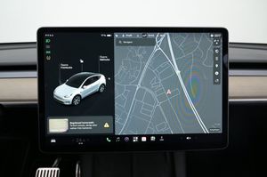 Tesla Model Y bild 16