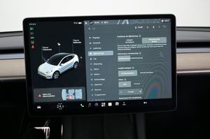 Tesla Model Y bild 10