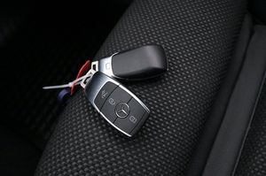 Mercedes GLC300 bild 20