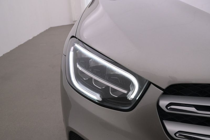 Mercedes GLC300 bild 25