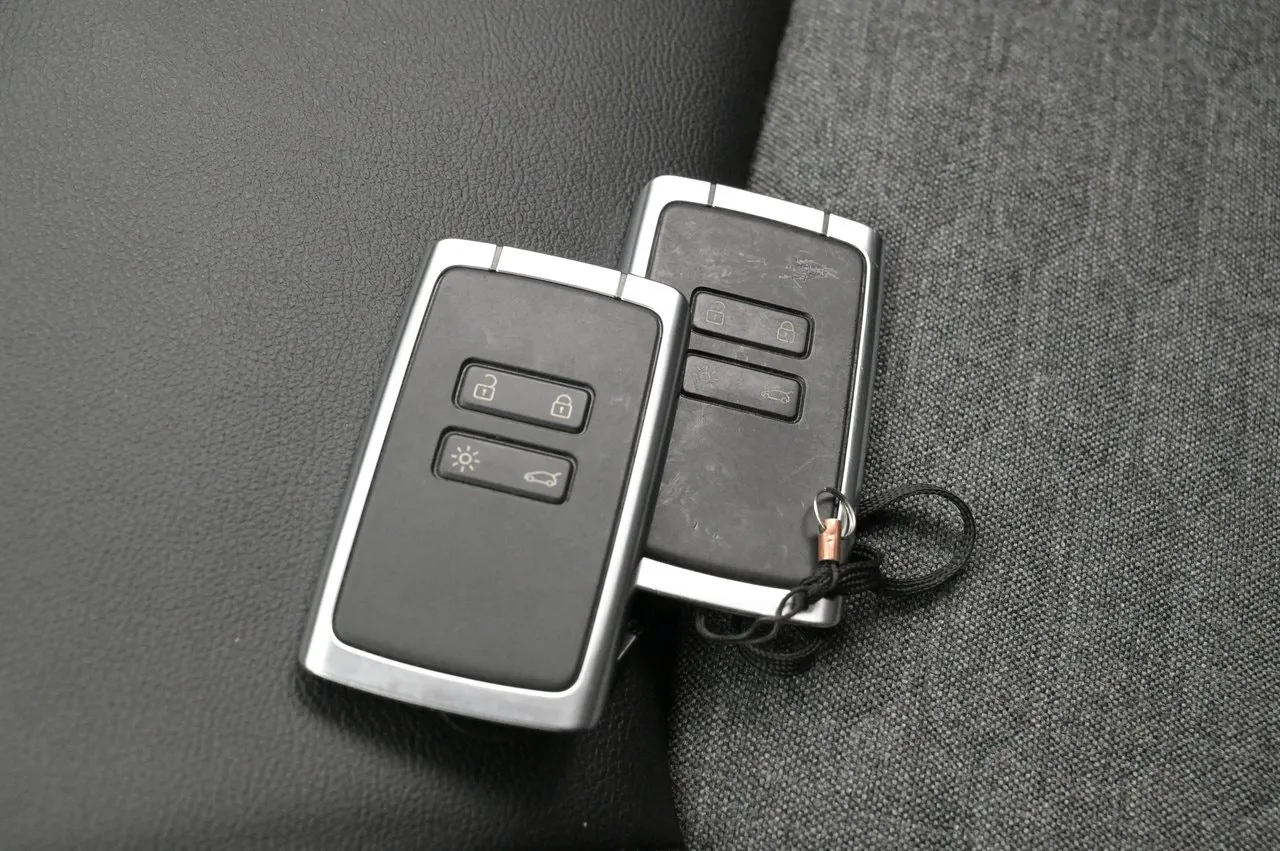 Vehicle image 21