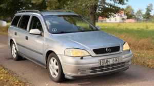Opel Astra bild 1