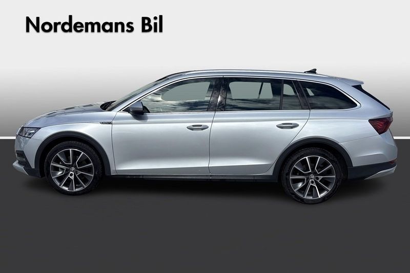 Skoda Octavia bild 2