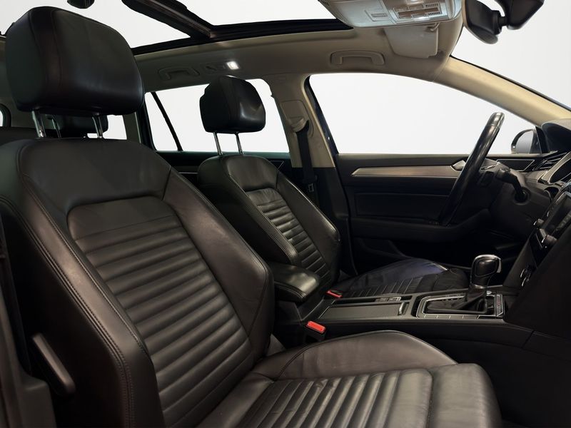 Volkswagen Passat bild 15