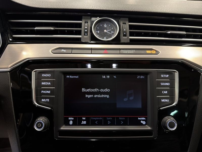 Volkswagen Passat bild 20