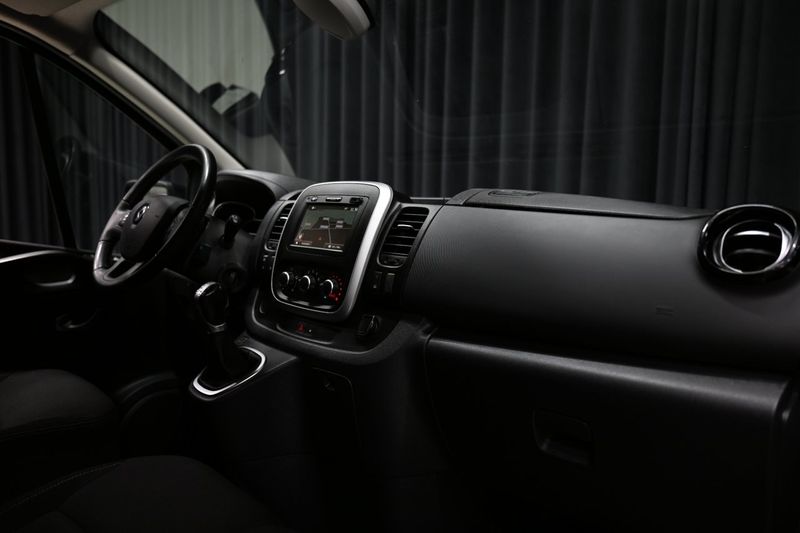 Renault Trafic bild 29