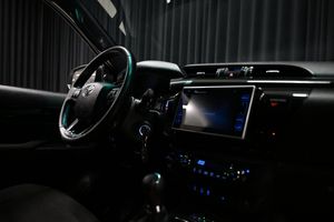 Toyota Hilux bild 32