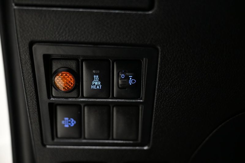 Toyota Hilux bild 26