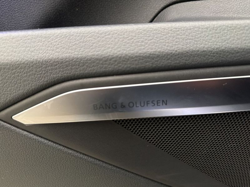 Audi e-tron S bild 11