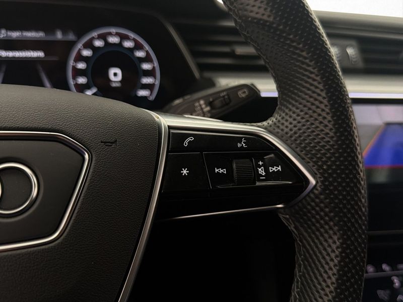 Audi e-tron S bild 18