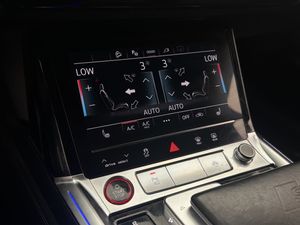 Audi e-tron S bild 27