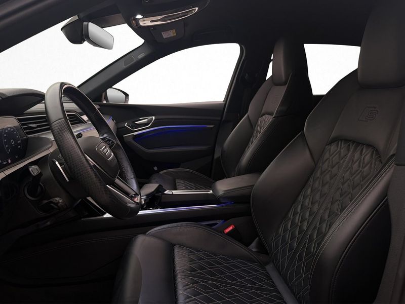 Audi e-tron S bild 13