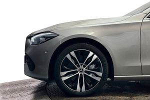 Mercedes C300 bild 11
