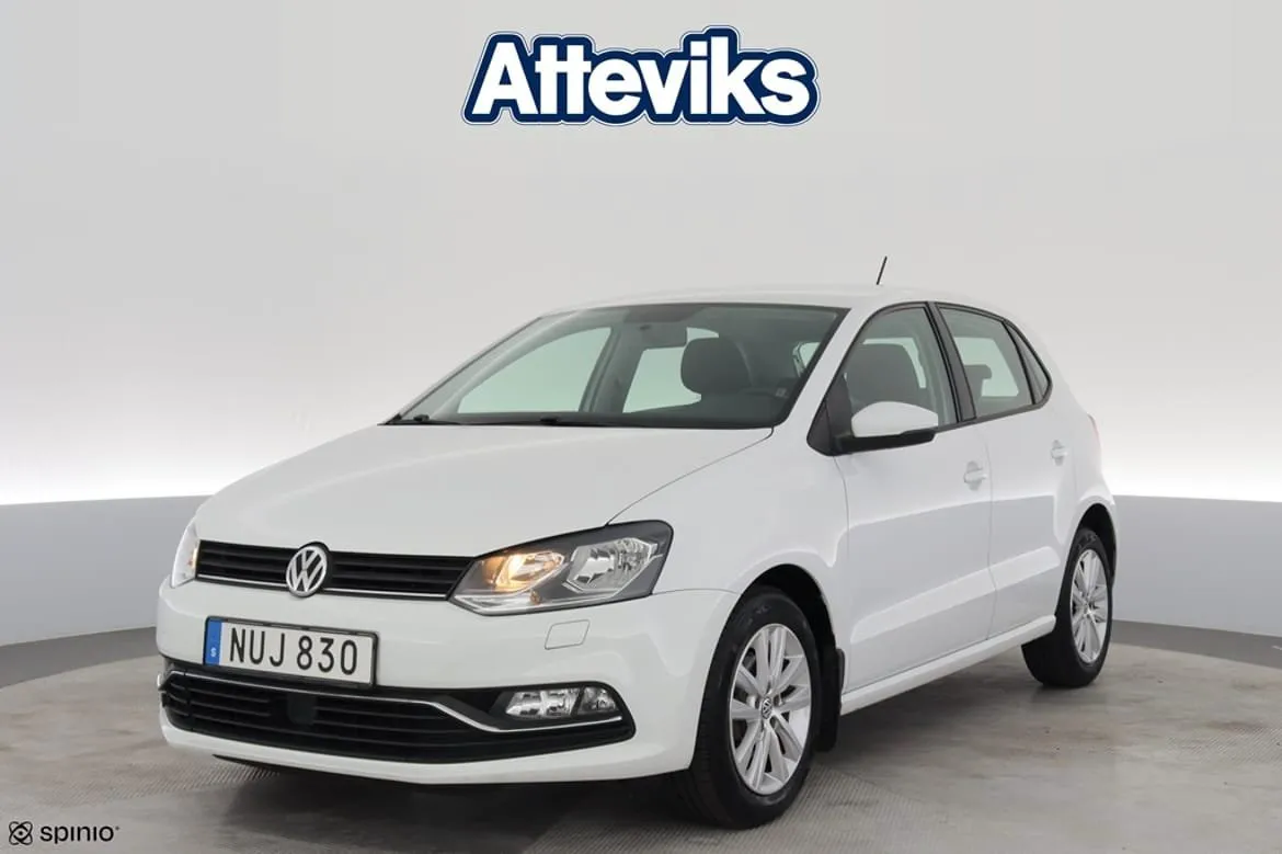 Vehicle image 6