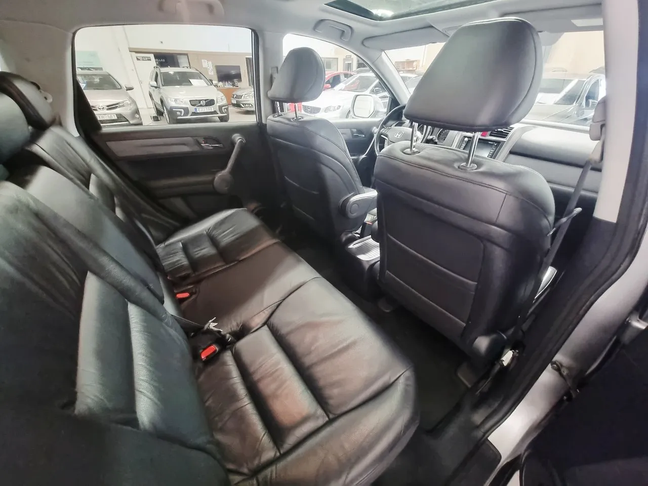 Vehicle image 20
