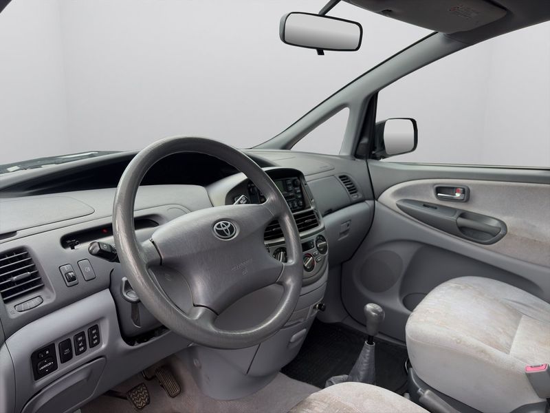Toyota Previa bild 12