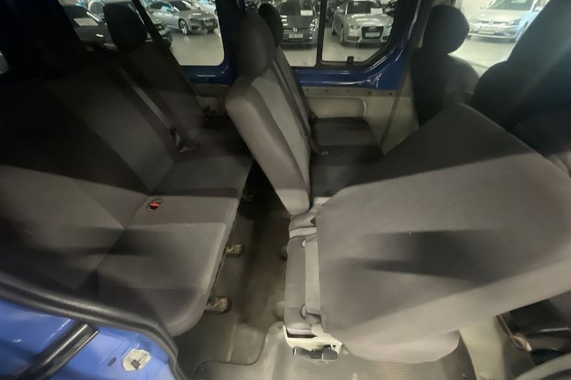 Renault Trafic bild 12