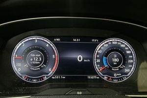 Volkswagen Passat bild 30