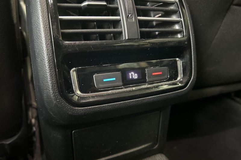 Volkswagen Passat bild 19
