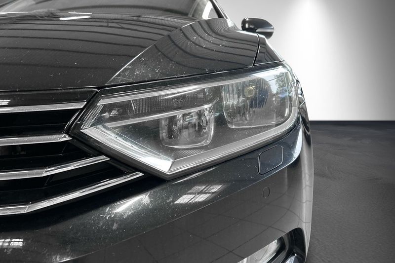 Volkswagen Passat bild 11