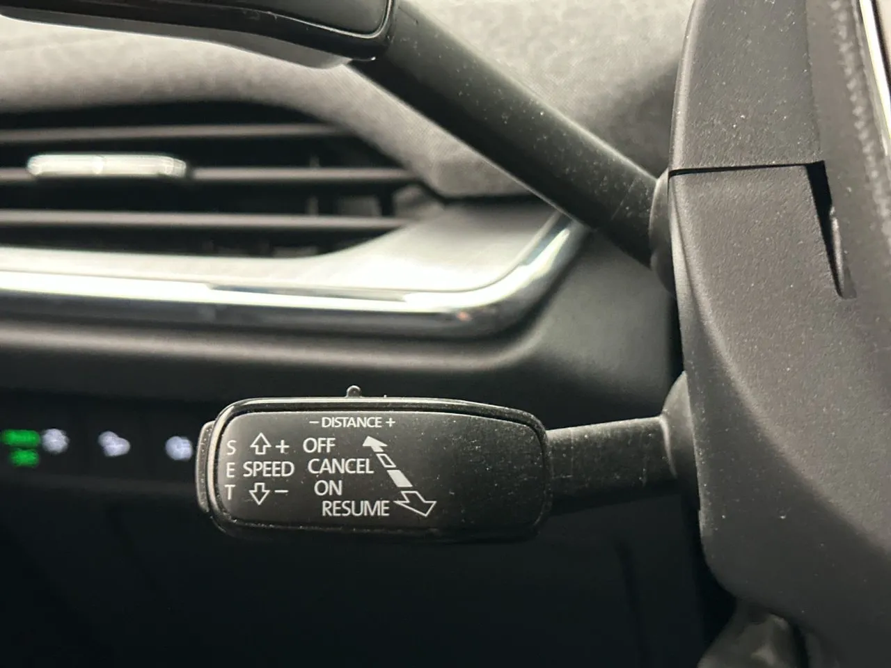 Vehicle image 29