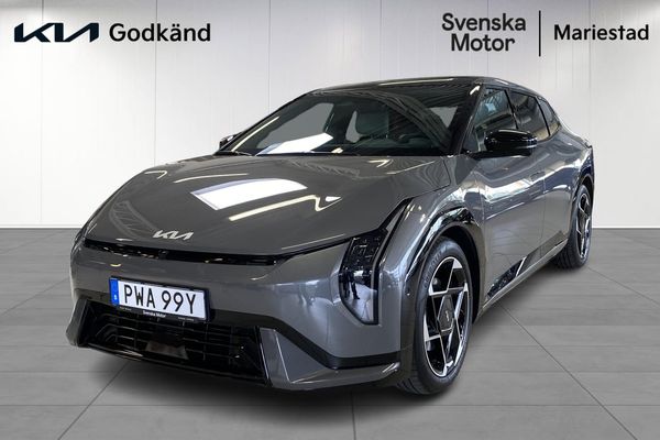Kia EV4 Long Range Fastback GT-Line / sollucka / HUD / 360-kamera / adaptivfarthållare / Godkänd - 2026