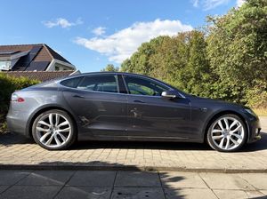 Tesla Model S bild 20