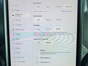 Tesla Model X bild 12