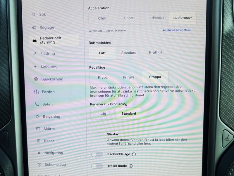 Tesla Model X bild 12