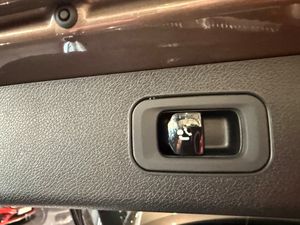 Mercedes E300 bild 14