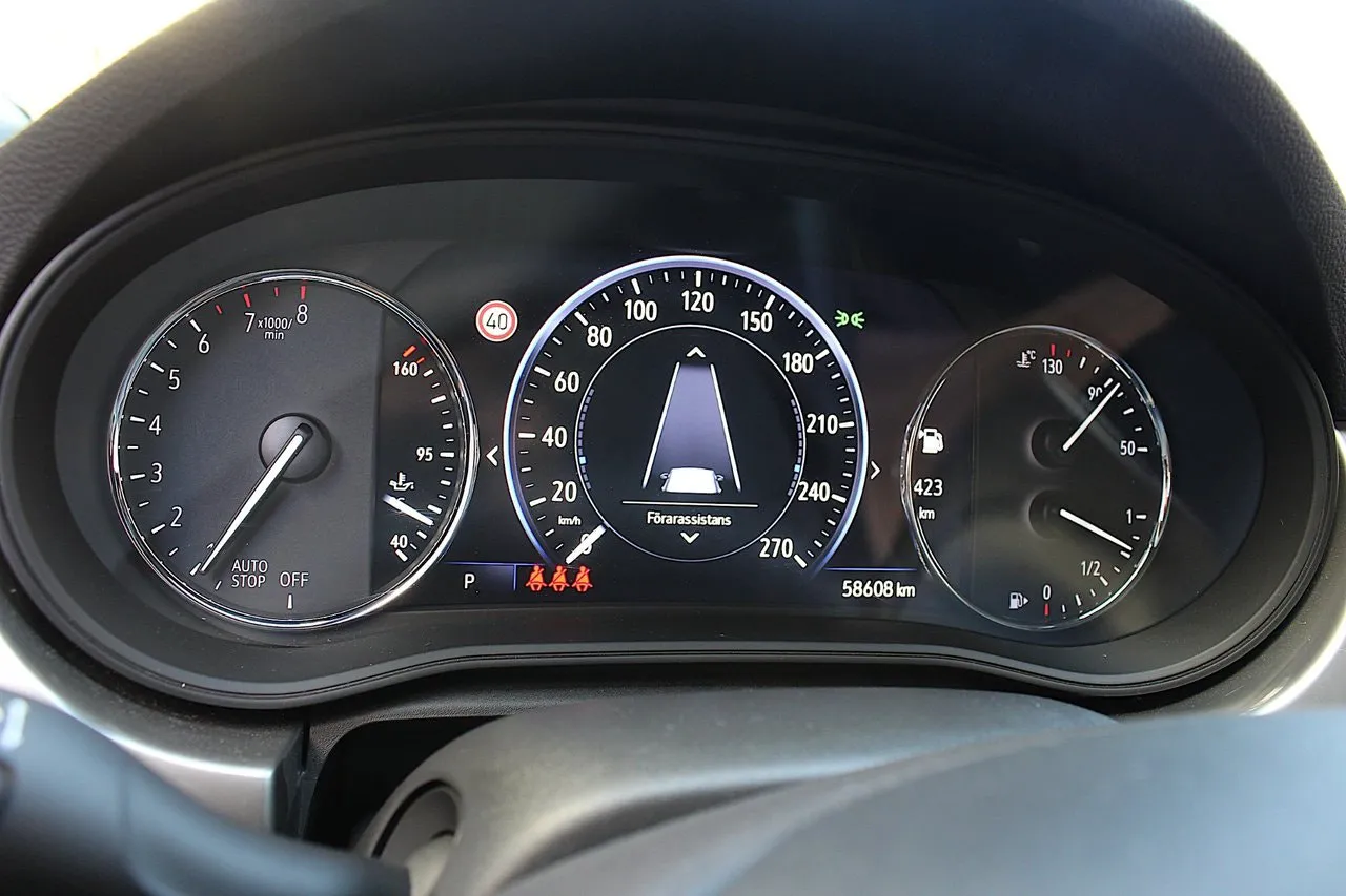 Vehicle image 31