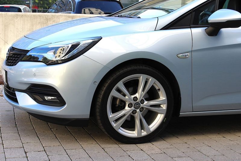 Opel Astra bild 12