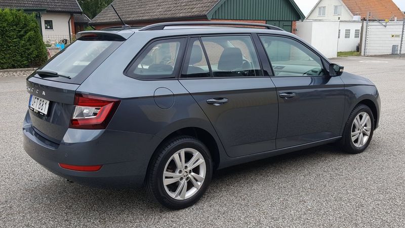 Skoda Fabia bild 2