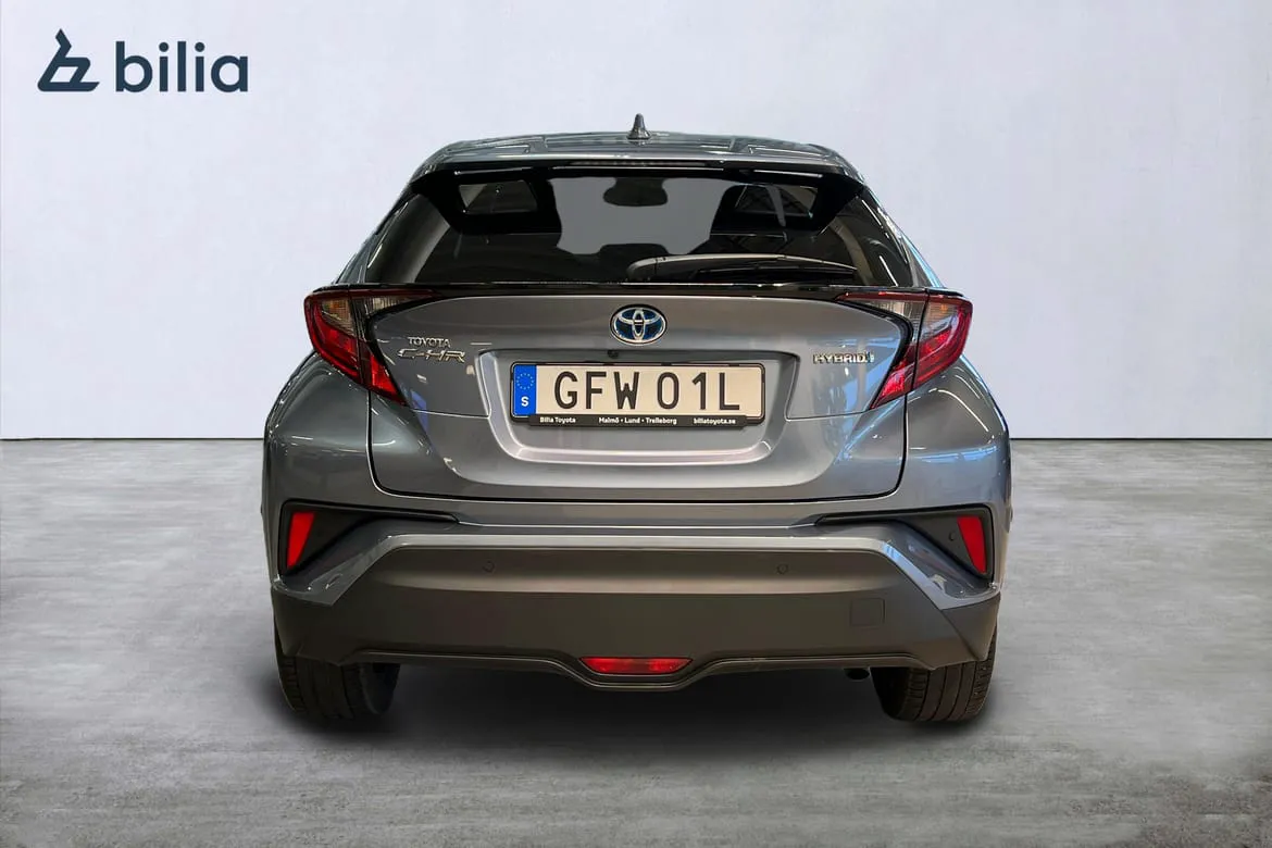 Vehicle image 7